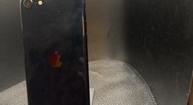 Good
													Apple iPhone SE 3rd Gen 2022 - Verizon, Midnight, 64 GB, A2595, photo 5 of 11