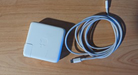Good
													MacBook Pro 2016 (With Touch Bar) - 15" - Silver, 2 TB, 16 GB, photo 6 of 6