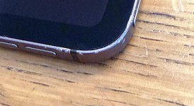 Fair
													Apple iPad Pro 11" 2018 - Unlocked, Gray, 64 GB, A2013, photo 3 of 4