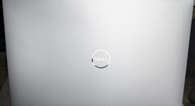 Good
													Dell XPS 13 9300 (2020) - I5, Silver, 1 TB, 8 GB, FHD+ Non-touch, photo 3 of 6