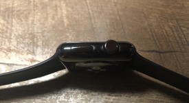 Good
													Apple Watch 1st Gen 42mm - Black, 8 GB, A1554, Stainless Steel, photo 5 of 8