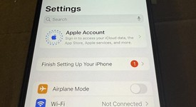 Mint
													Apple iPhone 13 - Unlocked, Midnight, 128 GB, A2482, photo 5 of 9