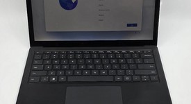 Good
													Microsoft Surface Laptop 3 - I5, Black, 256 GB, 8 GB, 13.5", photo 3 of 7