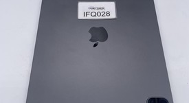 Good
													Apple iPad Pro 11" 3rd Gen 2021 - Unlocked, Gray, 256 GB, photo 3 of 9