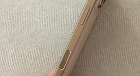 Mint
													Apple iPhone 16 Pro - Unlocked, Desert, 128 GB, A3083, photo 5 of 8