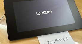 Mint
													Wacom Cintiq Pro 24 - Touch Screen, photo 1 of 6