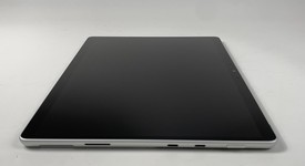 Good
													Microsoft Surface Pro 8 - I7, Platinum, 256 GB, 16 GB, LTE, photo 4 of 9
