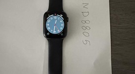 Good
													Apple Watch Series 5 44mm - Gray, A2093 - GPS, Aluminum, photo 1 of 8