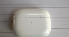 Used
													Apple AirPods Pro 2 - USB-C, photo 5 of 5