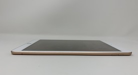 Good
													Apple iPad 7th Gen - Unlocked, Gold, 128 GB, A2200, photo 6 of 6