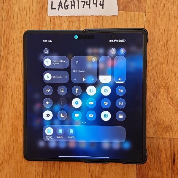 Honor Magic V5 - Unlocked Non-US, 512 GB, Black, 16 GB