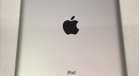 Good
													Apple iPad 4 - Unlocked, Black, 16 GB, photo 3 of 7