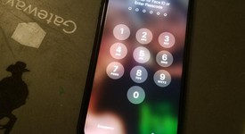 Good
													Apple iPhone 11 - Cricket, Black, 64 GB, A2111, photo 3 of 5