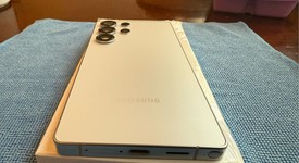 Mint
													Samsung Galaxy S25 Ultra - Unlocked, Whitesilver, 512 GB, 12 GB, SM-S938U1, photo 4 of 8