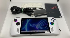 Good
													Asus ROG Ally 7" - Z1, White, 512 GB, 16 GB, Ryzen Z1, photo 1 of 9