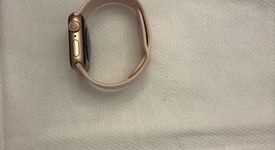 Good
													Apple Watch Series 6 40mm - Gold, A2291 - GPS, Aluminum, photo 4 of 16
