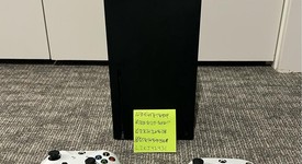 Mint
													Xbox Series X (2020) - Black, 1 TB, standard, photo 1 of 8