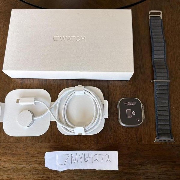 Apple Watch Ultra 2 49mm - Unlocked, Natural, A2986