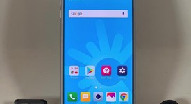 Good
													LG G6 - C-Spire, Silver, 32 GB, AS993, photo 2 of 9