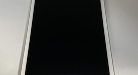 Mint
													Apple iPad Mini 5th Gen - Unlocked, Silver, 64 GB, photo 2 of 5