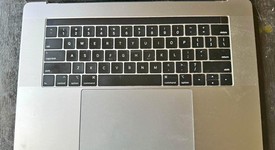 Good
													MacBook Pro 2019 - 15" - I7, Silver, 1 TB, 16 GB, photo 5 of 5