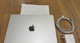 Good
													MacBook Air 2022 - 13" - Apple M2, Silver, 256 GB, 8 GB, photo 2 of 16