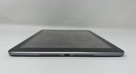 Good
													Apple iPad 6th Gen - Unlocked, Gray, 128 GB, A1954, photo 3 of 6