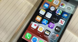 Good
													Apple iPhone SE 1st Gen 2016 - Unlocked, Silver, 32 GB, A1662, photo 1 of 7