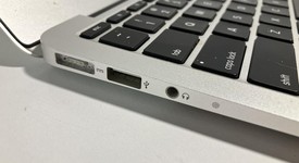 Good
													MacBook Air 2012 - 11" - Silver, 128 GB, 4 GB, photo 3 of 12