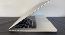 Good
													MacBook Pro 2015 (Retina) - 13" - Silver, 128 GB, 16 GB, photo 4 of 11