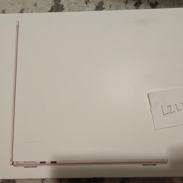 MacBook Air 2025 (M4) - 13 inch - 256 GB, Starlight, 16 GB, Apple M4