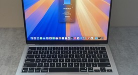 Mint
													MacBook Air 2025 (M4) - 13" - Apple M4, Silver, 256 GB, 16 GB, photo 1 of 9