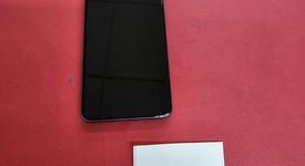 Good
													Samsung Galaxy S20 5G - Unlocked Non-US, Gray, 128 GB, 12 GB, SM-G981W, photo 2 of 9