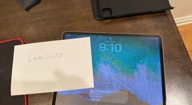 Good
													Apple iPad Pro 12.9" 5th Gen 2021 - Unlocked, Silver, 1 TB, photo 2 of 7