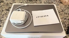 Mint
													MacBook Pro 2021 - 14" - Apple M1 Pro 8-core, Silver, 512 GB, 32 GB, photo 2 of 12