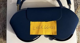 Used
													Apple AirPods Max - Sky Blue, photo 1 of 7