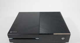 Good
													Xbox One (2013) - Black, 500 GB, photo 5 of 6