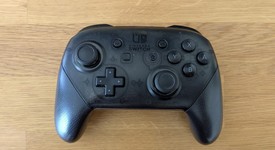 Good
													Nintendo Switch - Red & Blue, 32 GB, photo 3 of 7