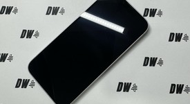 Good
													Apple iPhone 16e - Unlocked, White, 128 GB, A3212, photo 4 of 7