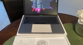 Mint
													MacBook Pro 2017 (No Touch Bar) - 13" - Gray, 256 GB, 8 GB, photo 2 of 12