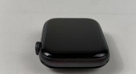 Good
													Apple Watch SE 1st Gen 44mm - Gray, A2352 - GPS, Nike, photo 5 of 8