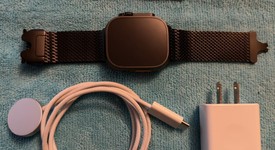 Good
													Apple Watch Ultra 2 49mm - Unlocked, Black, A2986, photo 1 of 13