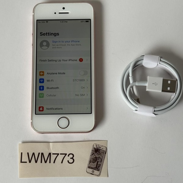 Apple iPhone SE 1st Gen 2016 - Unlocked, 64 GB, Rose Gold, A1662