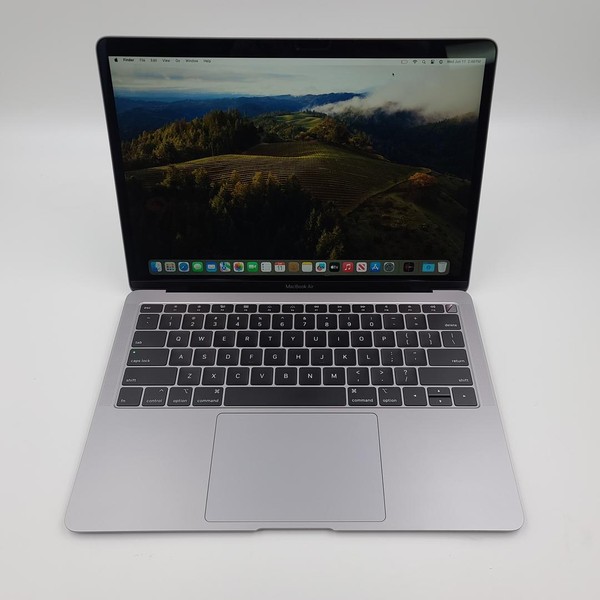 MacBook Air 2018 - 13 inch - 128 GB, Gray, 8 GB, Intel Core i5