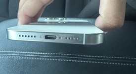 Good
													Apple iPhone 15 Pro Max - Verizon, White, 256 GB, A2849, photo 4 of 4