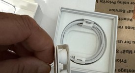 Used
													Apple AirPods Pro 2 - USB-C, photo 3 of 16