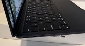 Good
													MacBook Air 2022 (M2) - 13" - Apple M2, Midnight, 256 GB, 8 GB, photo 5 of 12