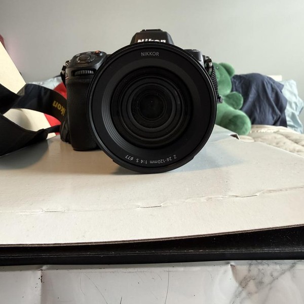 Nikon Z8