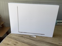 MacBook Air 2025 (M4) - 15"
