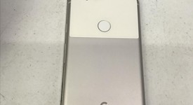 Mint
													Google Pixel XL - Verizon, Silver, 32 GB, 4 GB, Verizon Edition, photo 2 of 6